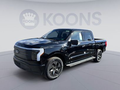 New 2024 Ford F150 Lightning XLT w/ Max Trailer Tow Package