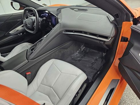 Used 2023 Chevrolet Corvette Stingray Coupe w/ 1LT RWD image 13