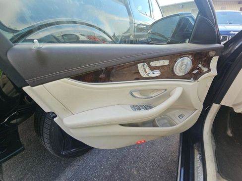 Used 2019 Mercedes-Benz E 450 4MATIC Wagon w/ Premium Package image 7