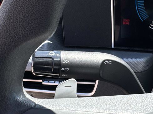 Used 2025 Hyundai Sonata SEL FWD image 24