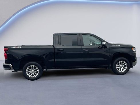 Used 2024 Chevrolet Silverado 1500 LT AWD/4WD image 6