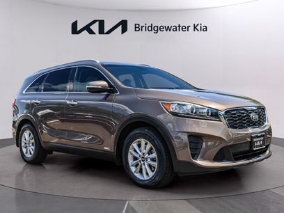 Used 2019 Kia Sorento AWD V6 w/ LX V6 Convenience Package