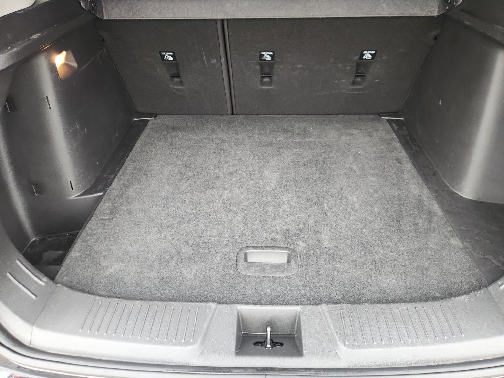 Used 2025 Chevrolet Trax LT FWD image 30