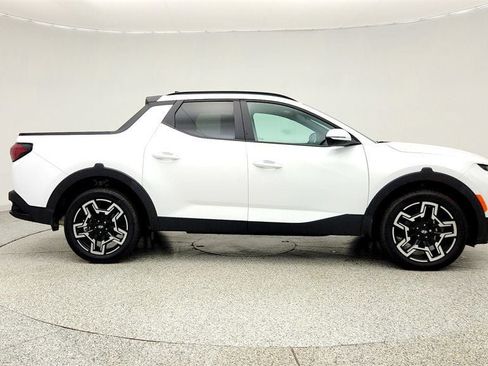 Used 2025 Hyundai Santa Cruz Limited AWD/4WD image 4