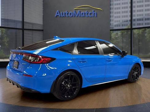 Used 2025 Honda Civic Sport image 11