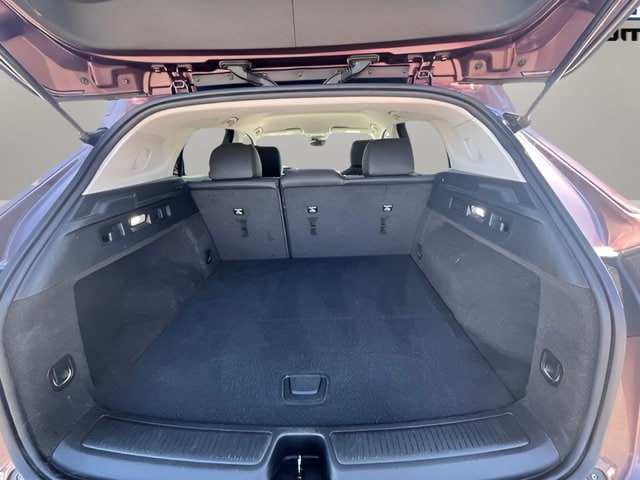 Certified 2024 Buick Envision Preferred AWD/4WD image 36