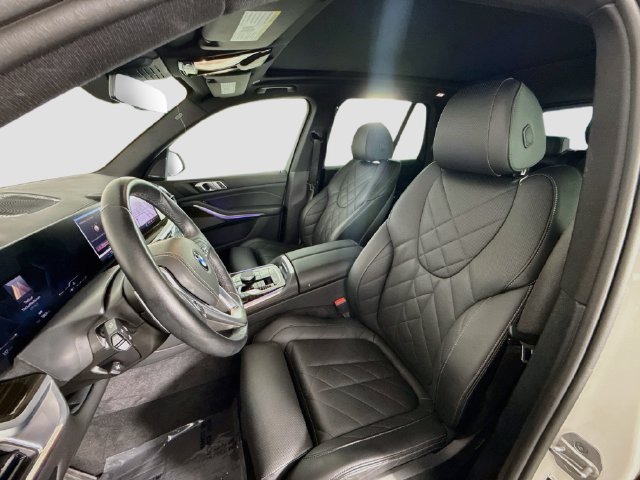 Used 2026 BMW X5 sDrive40i RWD image 21
