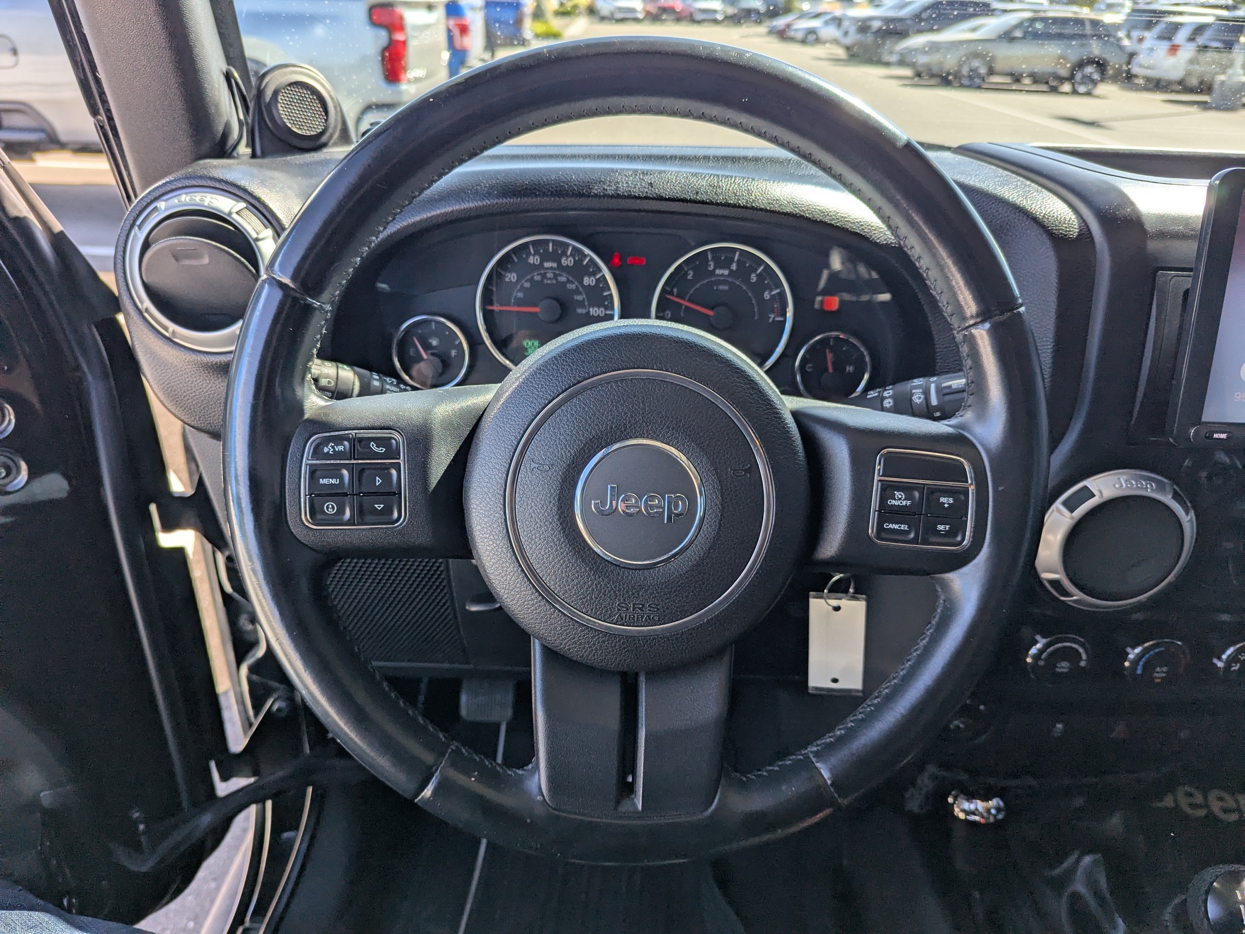 Used 2013 Jeep Wrangler Unlimited Sahara w/ Connectivity Group AWD/4WD image 14