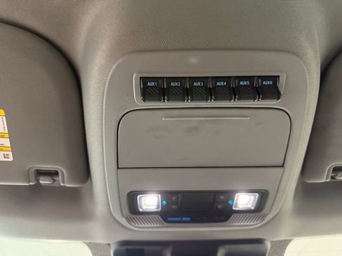 Used 2024 Ford F350 XLT w/ FX4 Off-Road Package image 18
