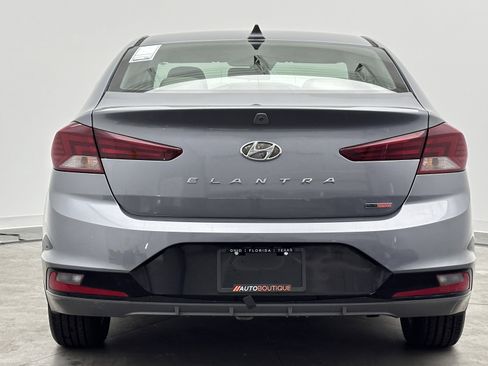 Used 2019 Hyundai Elantra SEL FWD image 6