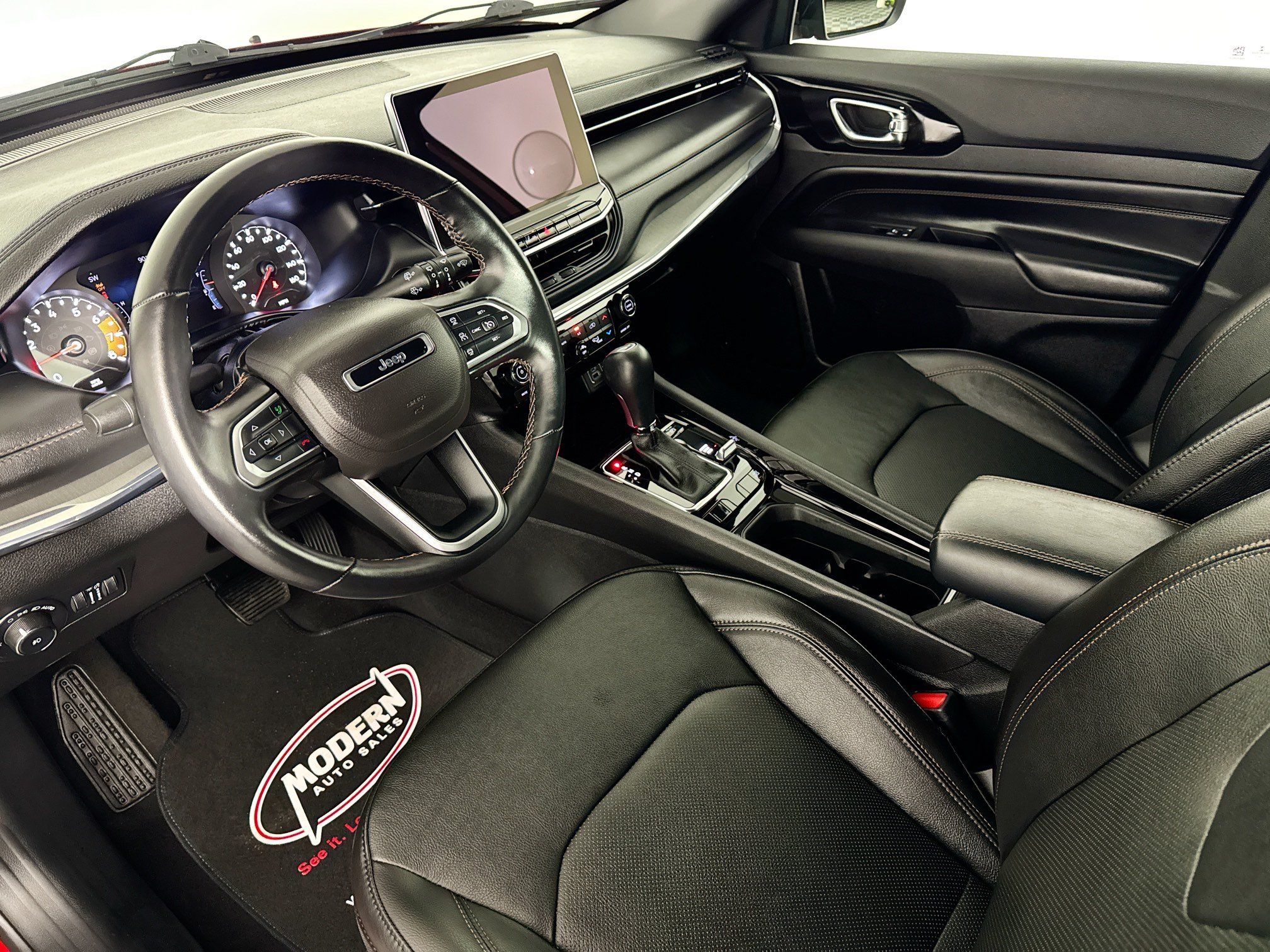 Used 2022 Jeep Compass Limited AWD/4WD image 19