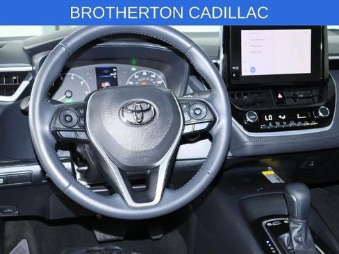Used 2024 Toyota Corolla SE w/ SE Package FWD image 19
