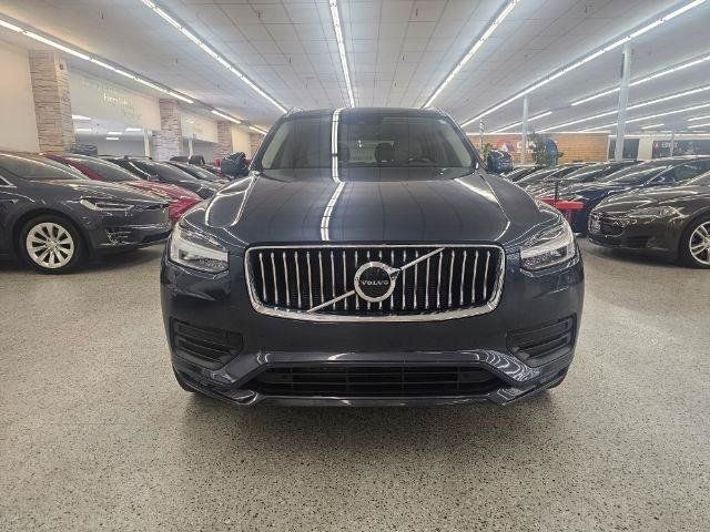 Used 2021 Volvo XC90 T5 Momentum w/ Climate Package AWD/4WD image 2