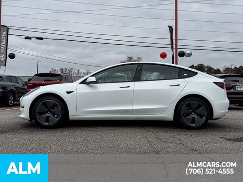 Used 2023 Tesla Model 3 Standard Range image 5