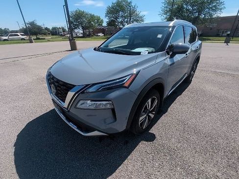 Used 2023 Nissan Rogue Platinum w/ Platinum Premium Package AWD/4WD image 13