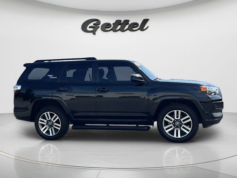 Used 2022 Toyota 4Runner TRD Sport AWD/4WD image 4