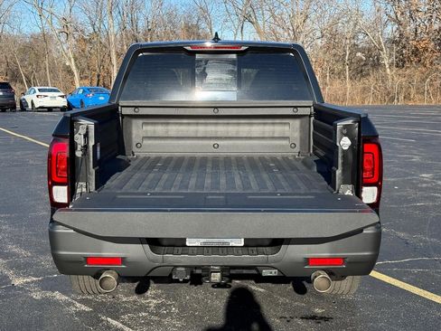 Certified 2025 Honda Ridgeline RTL image 4