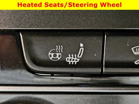 Used 2021 Volkswagen Tiguan SEL AWD/4WD image 28