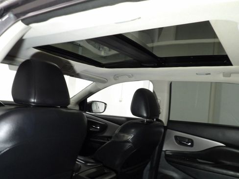 Used 2019 Nissan Murano SL w/ SL Technology Package image 16