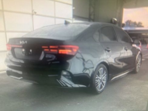 Used 2024 Kia Forte GT-Line w/ GT-Line Premium Package image 2