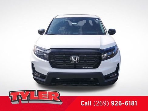 New 2026 Honda Ridgeline Black Edition image 2