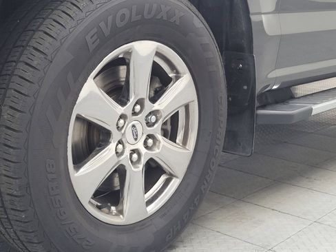 Used 2020 Ford F150 XLT w/ Equipment Group 302A Luxury AWD/4WD image 31