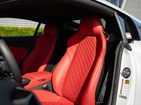Certified 2023 Audi R8 V10 performance AWD/4WD image 48