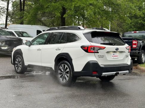 Used 2024 Subaru Outback Touring XT AWD/4WD image 5