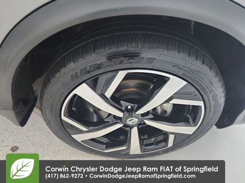 Used 2021 Nissan Rogue Sport SL w/ Premium Package AWD/4WD image 33