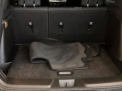 Used 2024 Chevrolet Trax RS image 34