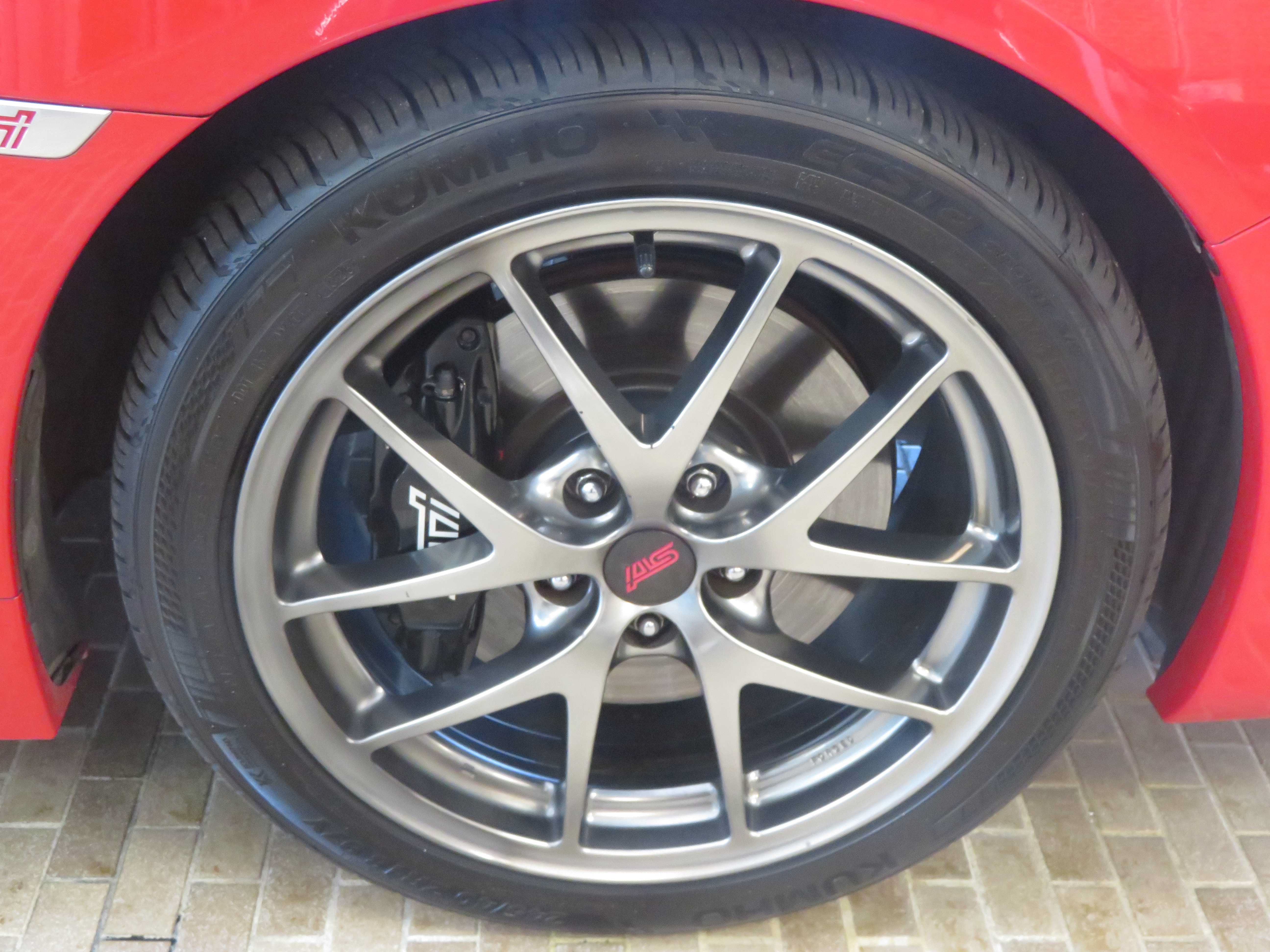 Used 2016 Subaru WRX STI Limited AWD/4WD image 10