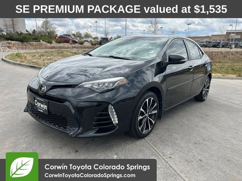 Used 2018 Toyota Corolla SE w/ SE Premium Package FWD image 5