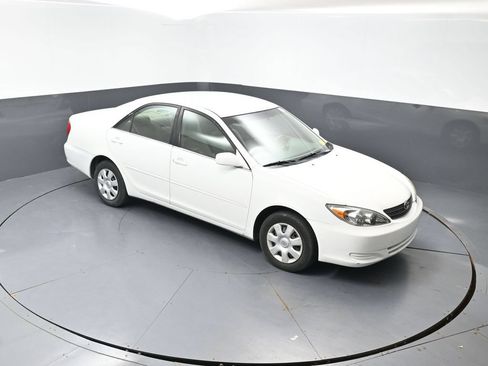 Used 2003 Toyota Camry LE FWD image 16