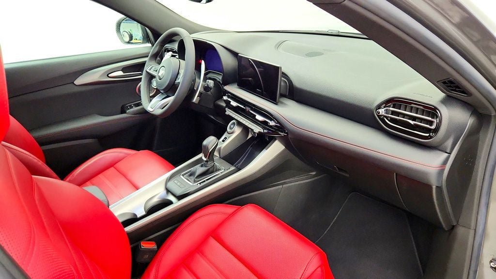 Used 2024 Dodge Hornet R/T Plus w/ R/T Blacktop Package AWD/4WD image 26