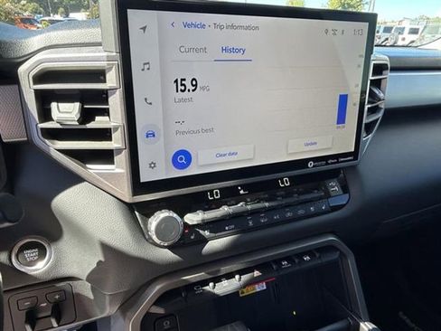 Used 2023 Toyota Tundra Limited image 18