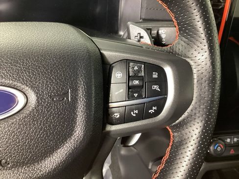 Certified 2025 Ford Ranger Raptor AWD/4WD image 16