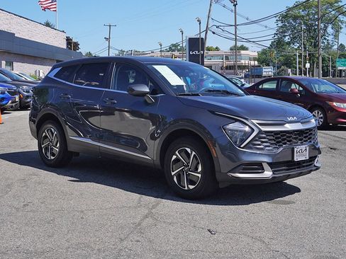 Used 2023 Kia Sportage LX AWD/4WD image 50