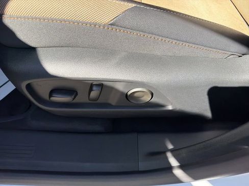 New 2026 Chevrolet Equinox ACTIV w/ LPO, Floor Liner Package AWD/4WD image 16