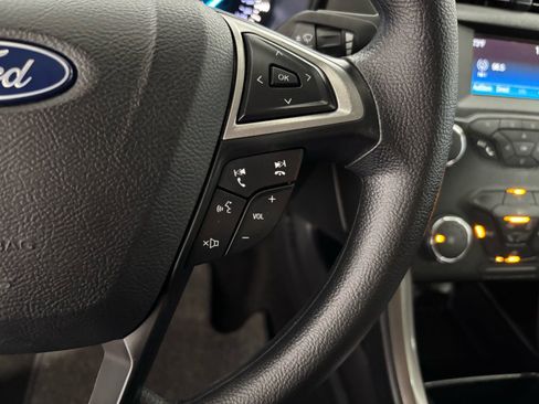 Used 2019 Ford Fusion S image 23