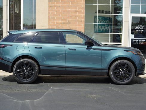 Used 2026 Land Rover Range Rover Velar Dynamic SE image 7