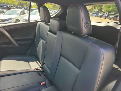 Used 2017 Toyota RAV4 SE AWD/4WD image 16