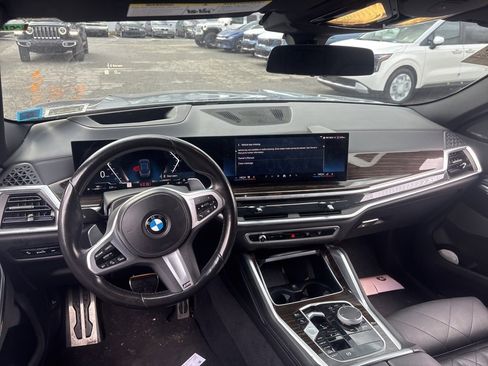 Used 2024 BMW X6 xDrive40i image 10