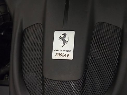 Used 2024 Ferrari Roma RWD image 30