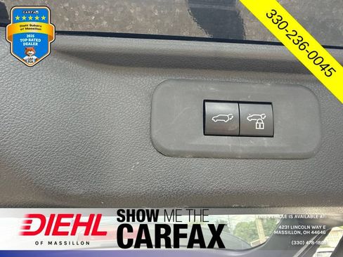 Used 2025 Toyota Grand Highlander AWD image 11