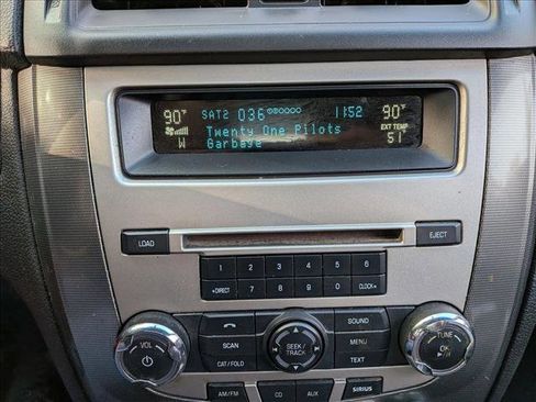 Used 2010 Ford Fusion SEL image 13