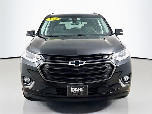 Used 2020 Chevrolet Traverse Premier w/ Redline Edition AWD/4WD image 3