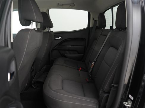 Used 2018 Chevrolet Colorado LT image 14