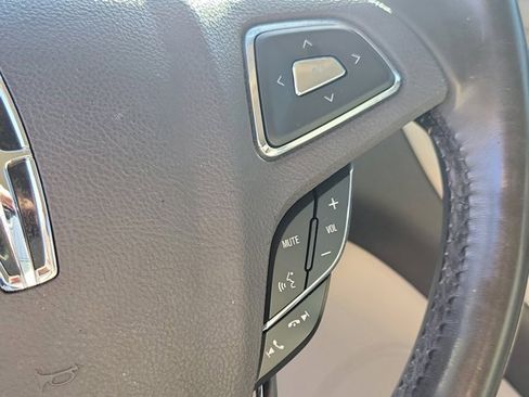 Used 2019 Lincoln MKC Select w/ Select Plus Package image 26