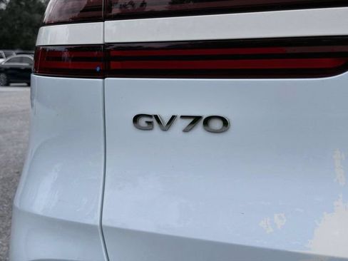 Used 2024 Genesis GV70 3.5T Sport w/ Sport Prestige Package AWD/4WD image 46