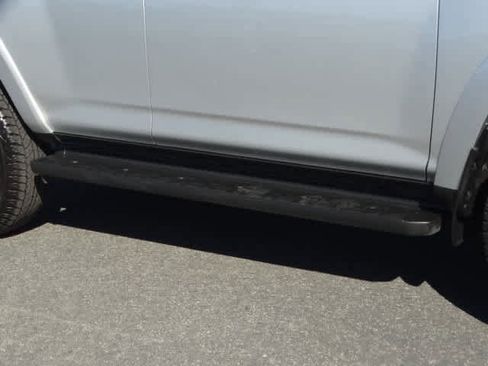 Certified 2021 Toyota 4Runner SR5 Premium image 9